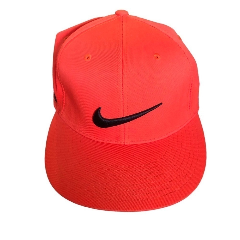 Nike Golf Hat Cap FlexFit 20XI Red & Black OS Logo Summer